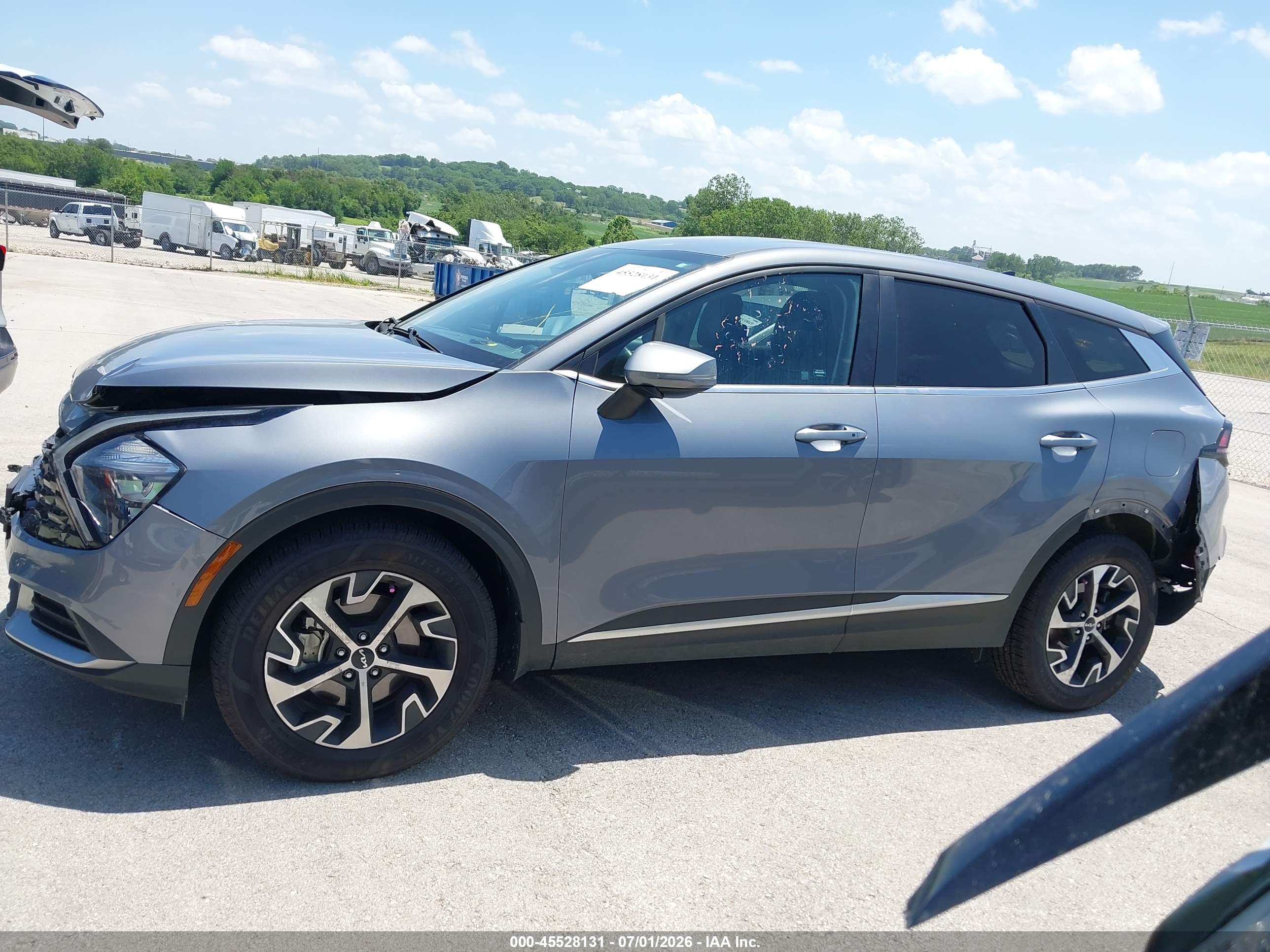 2023 KIA SPORTAGE EX