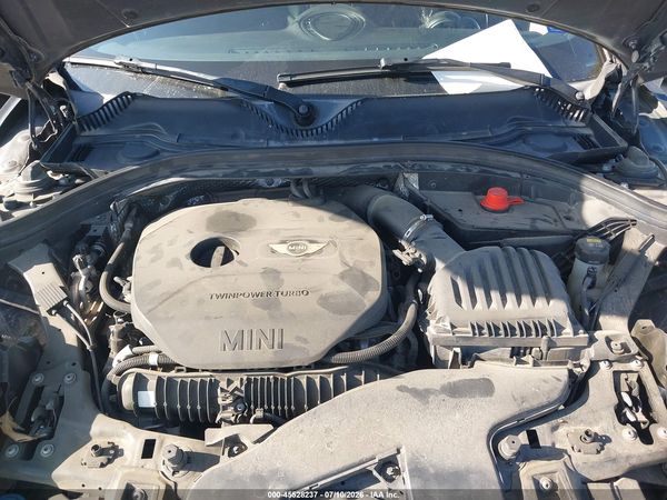2016 MINI CLUBMAN COOPER S