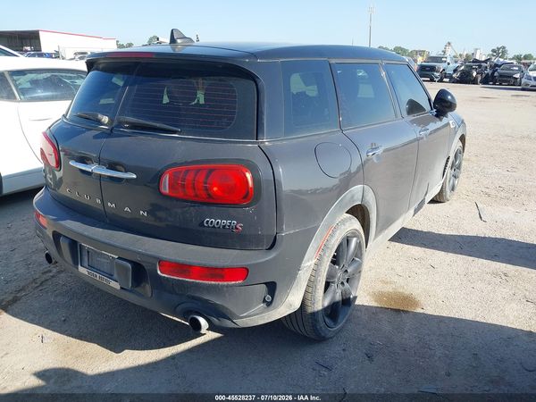 2016 MINI CLUBMAN COOPER S