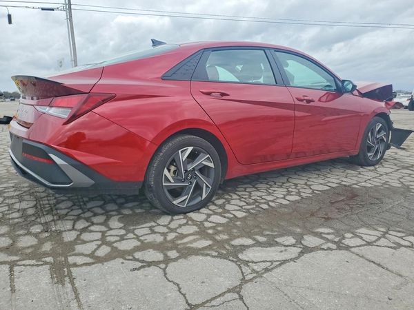 2025 HYUNDAI ELANTRA