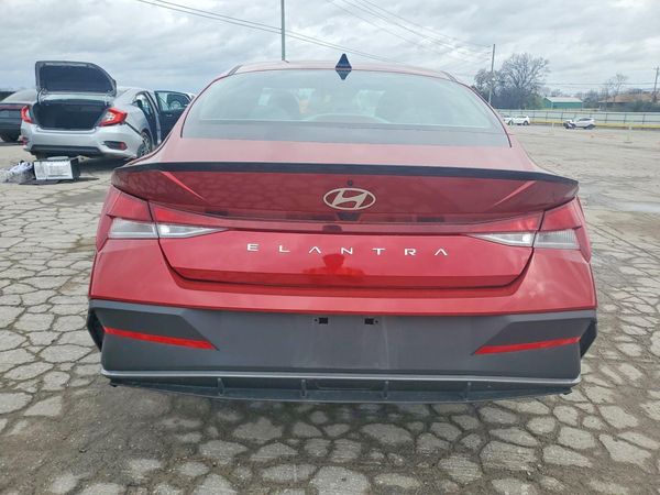 2025 HYUNDAI ELANTRA