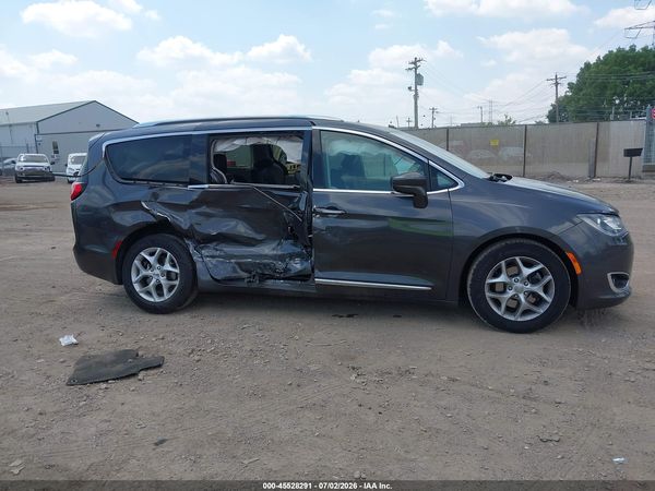 2019 CHRYSLER PACIFICA TOURING L PLUS