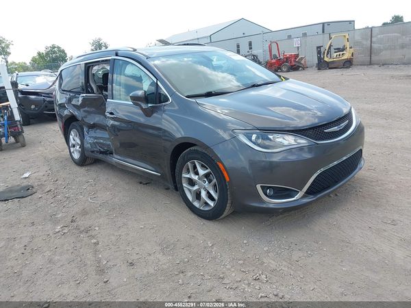 2019 CHRYSLER PACIFICA TOURING L PLUS