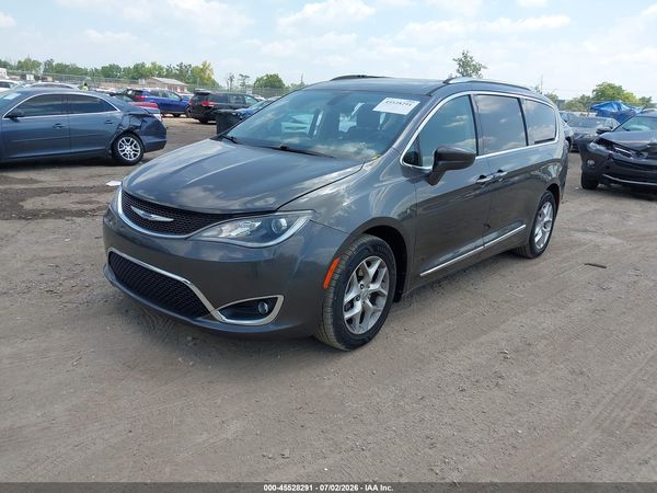 2019 CHRYSLER PACIFICA TOURING L PLUS