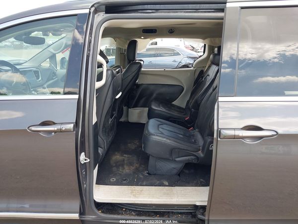 2019 CHRYSLER PACIFICA TOURING L PLUS