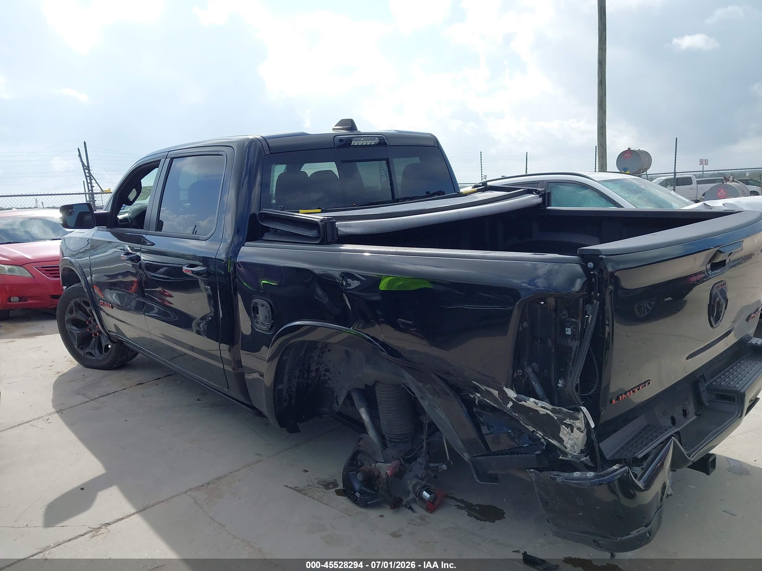 2023 RAM 1500 LIMITED  4X4 5'7 BOX