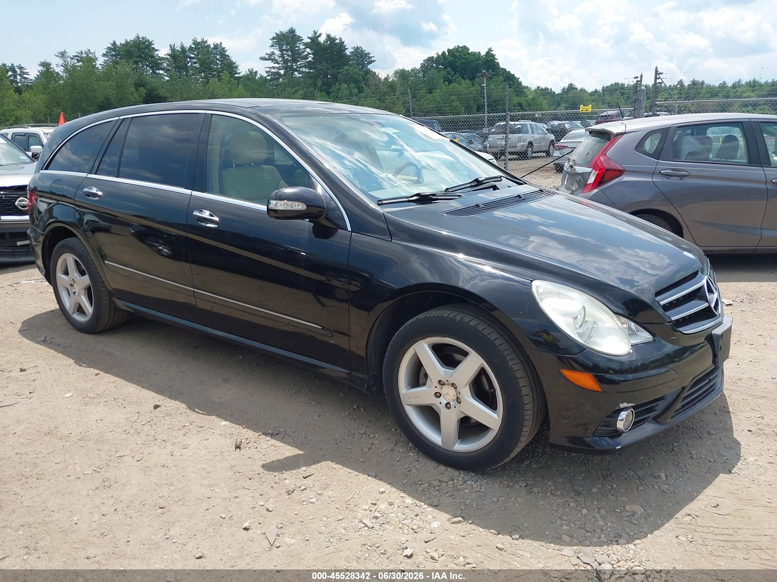 2010 MERCEDES-BENZ R 350 R350 4-MATIC