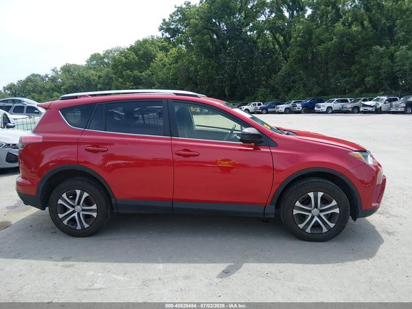 2016 TOYOTA RAV4 LE