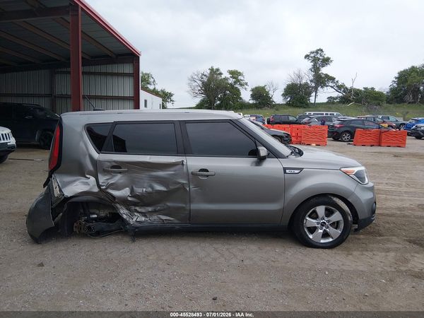 2017 KIA SOUL Base