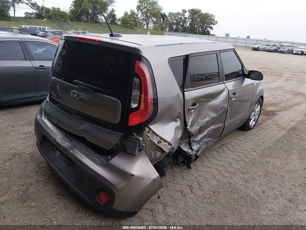 2017 KIA SOUL Base
