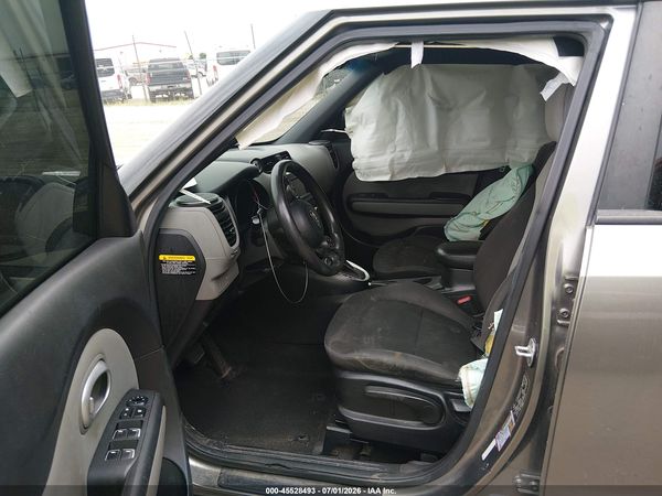 2017 KIA SOUL Base