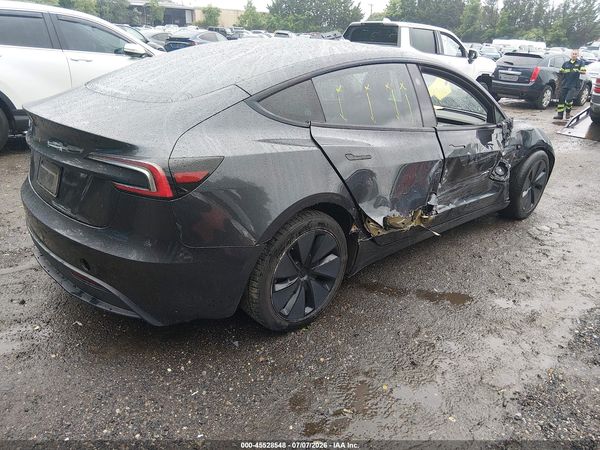 2024 TESLA MODEL 3