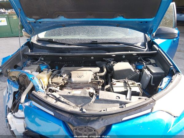 2016 TOYOTA RAV4 LE