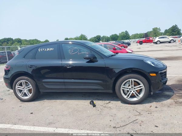 2017 PORSCHE MACAN S