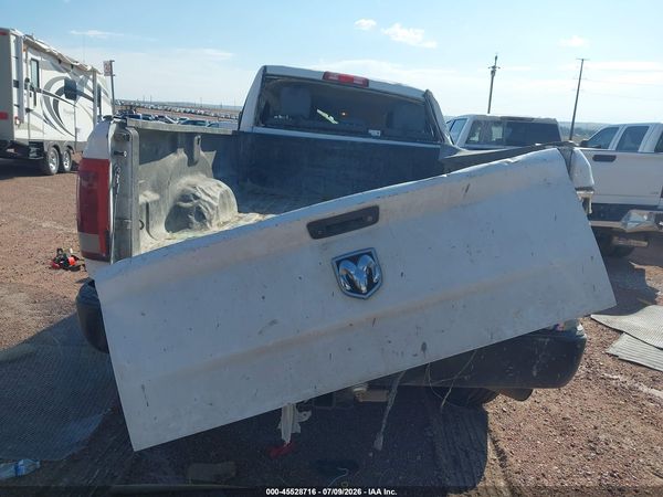 2016 RAM 3500 TRADESMAN