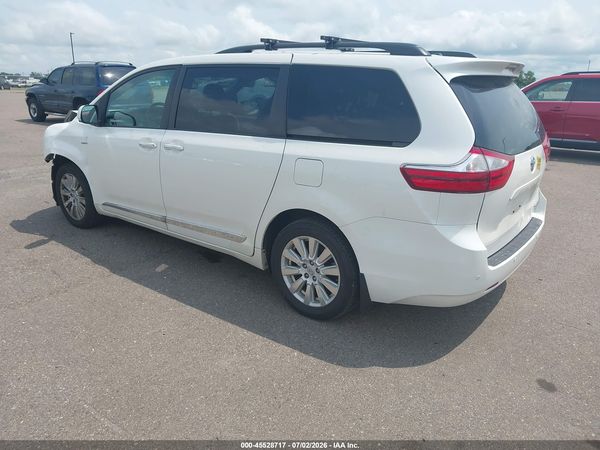 2017 TOYOTA SIENNA XLE PREMIUM 7 PASSENGER
