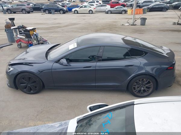 2022 TESLA MODEL S