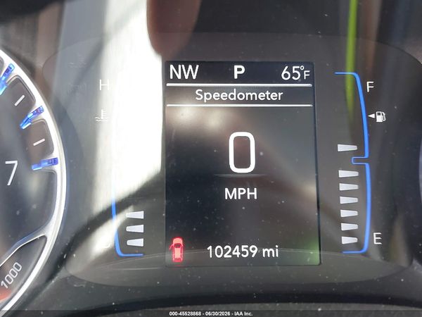 2021 CHRYSLER VOYAGER LX