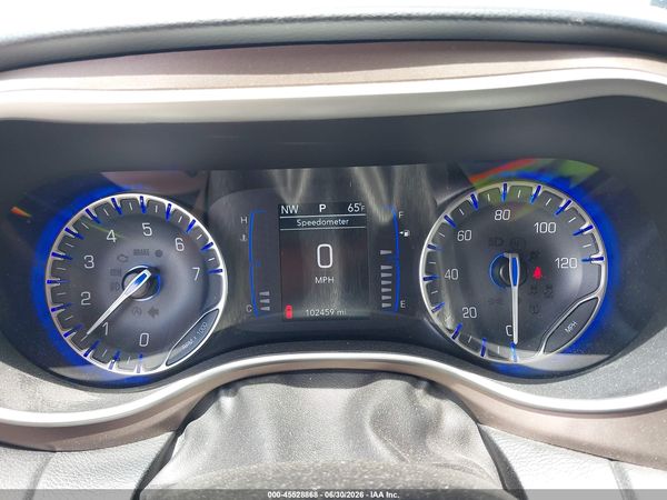 2021 CHRYSLER VOYAGER LX