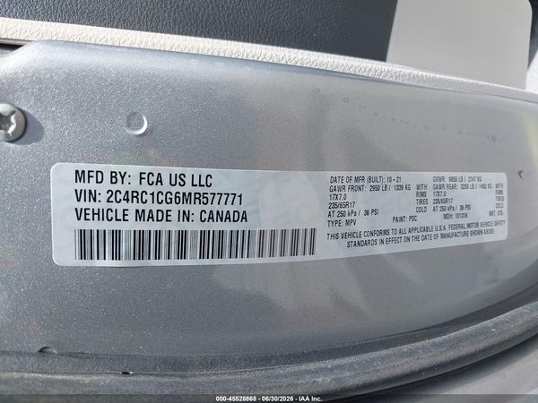 2021 CHRYSLER VOYAGER LX