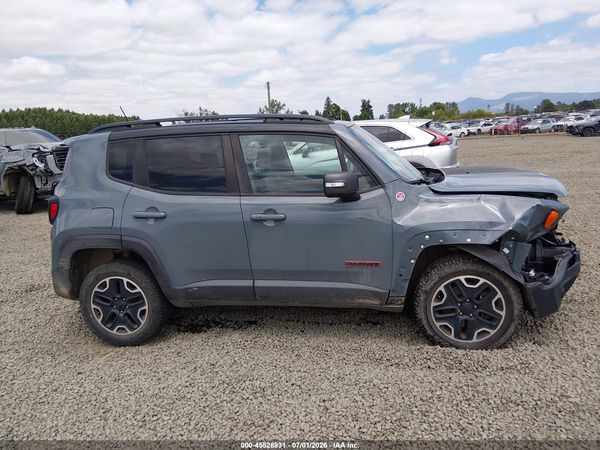 2017 JEEP RENEGADE TRAILHAWK 4X4