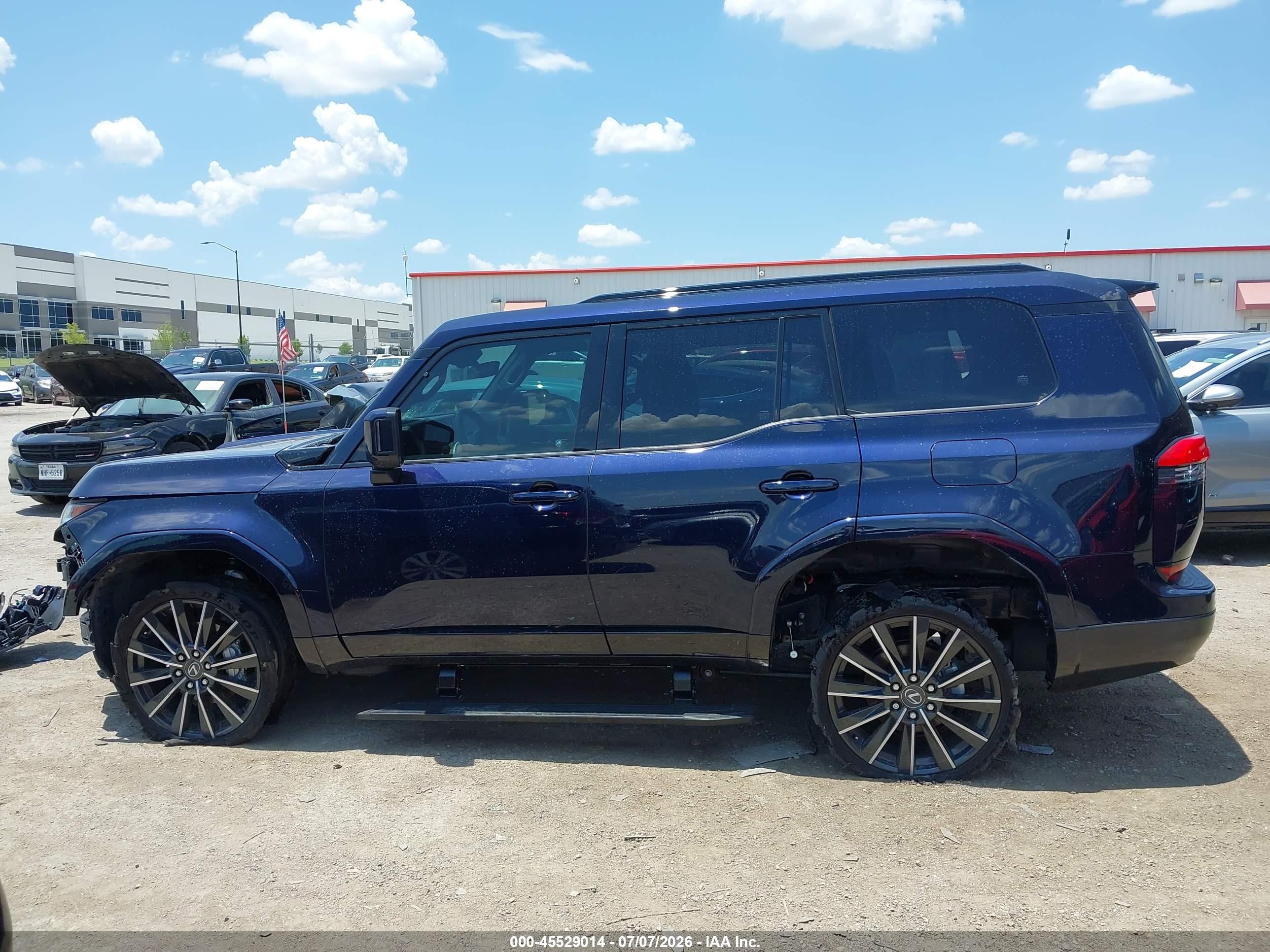 2025 LEXUS GX 550 LUXURY+