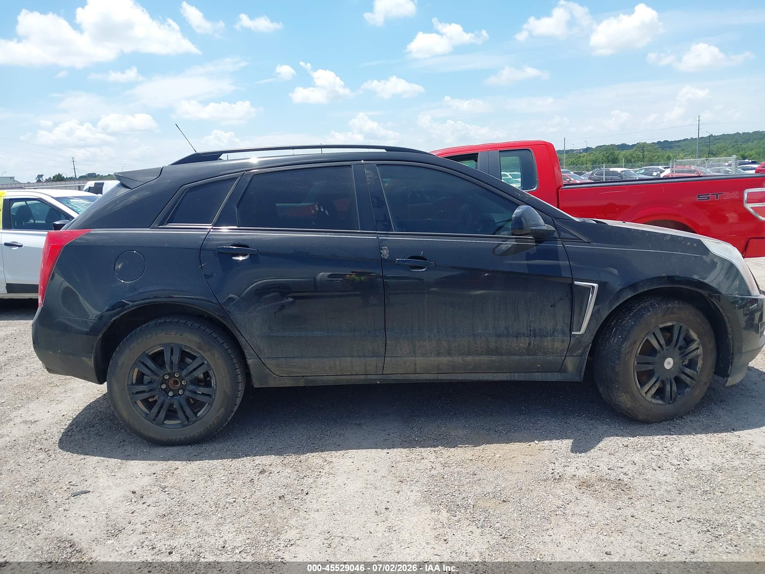 2016 CADILLAC SRX Standard