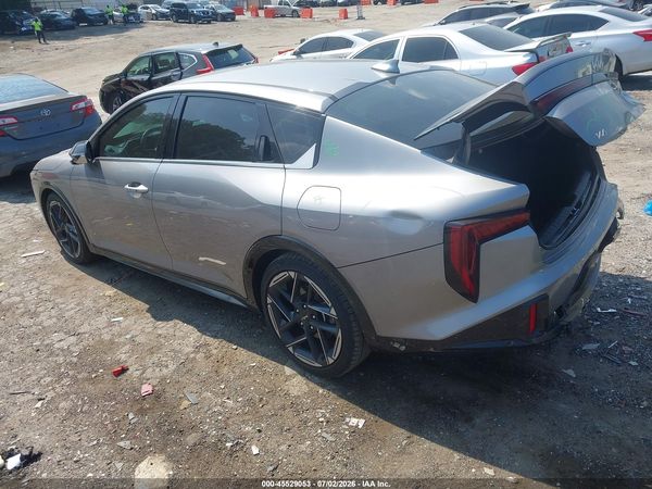 2025 KIA K4 GT-LINE