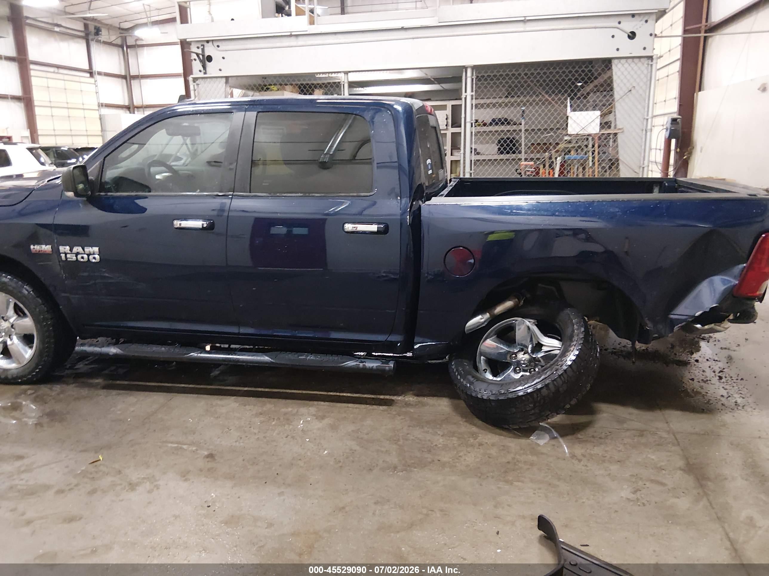 2017 RAM 1500 BIG HORN  4X4 5'7 BOX