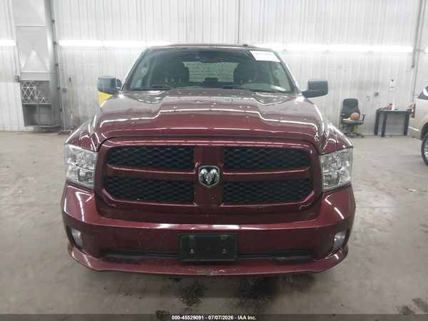 2017 RAM 1500 EXPRESS  4X4 5'7 BOX