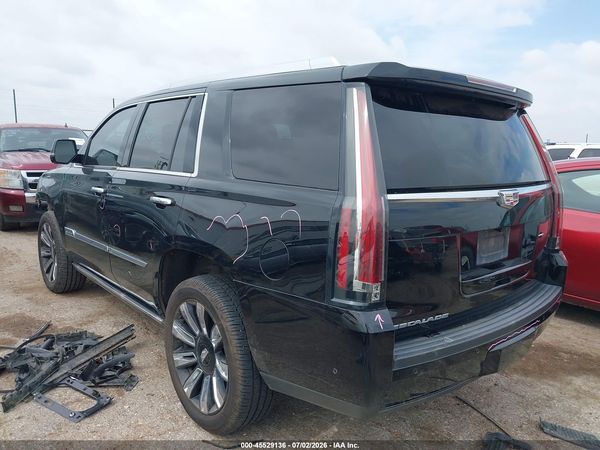 2018 CADILLAC ESCALADE PLATINUM