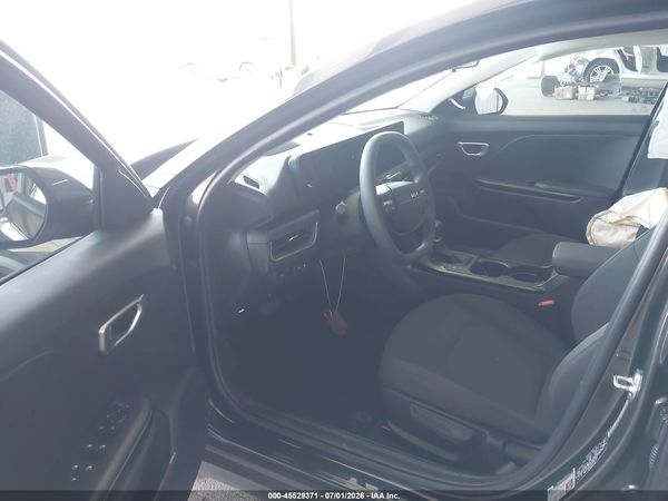 2026 KIA K4 LX