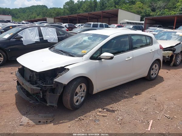 2017 KIA FORTE LX
