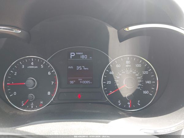2017 KIA FORTE LX