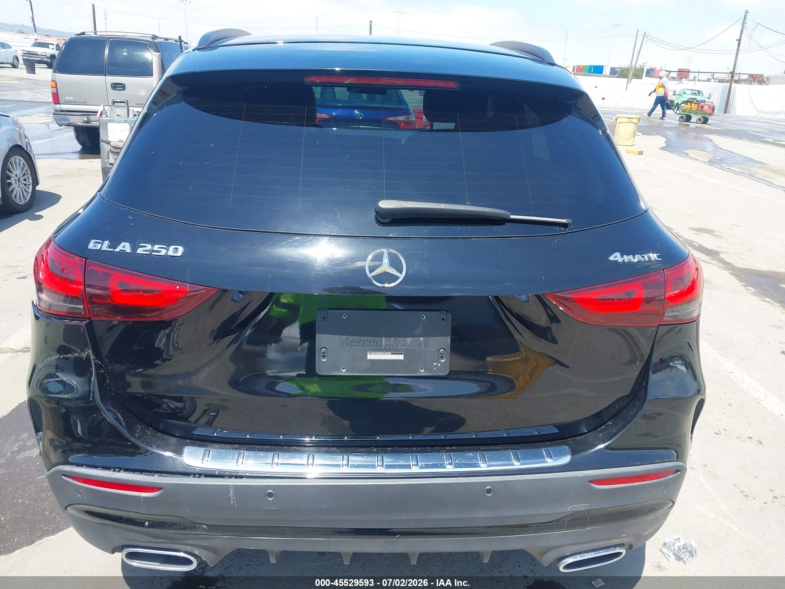 2023 MERCEDES-BENZ GLA 250 4MATIC