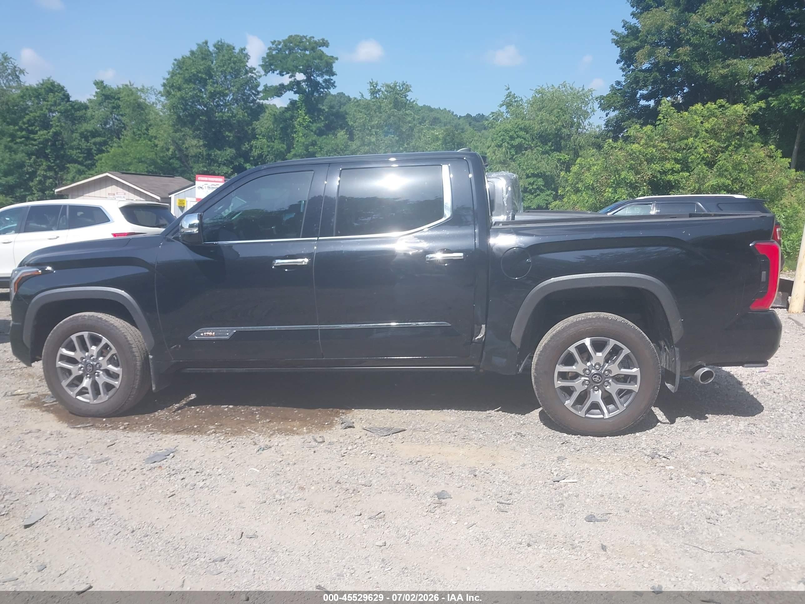 2026 TOYOTA TUNDRA