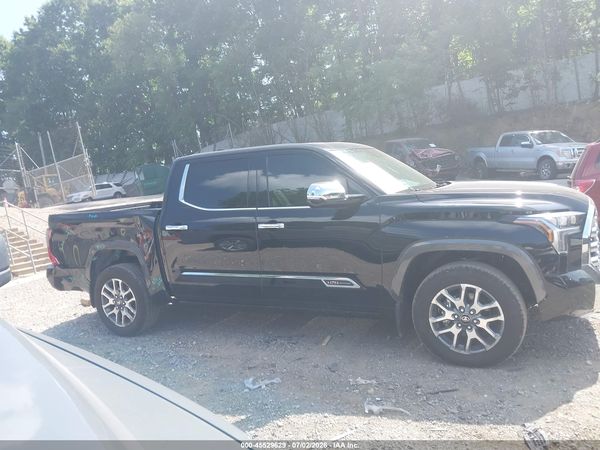 2026 TOYOTA TUNDRA