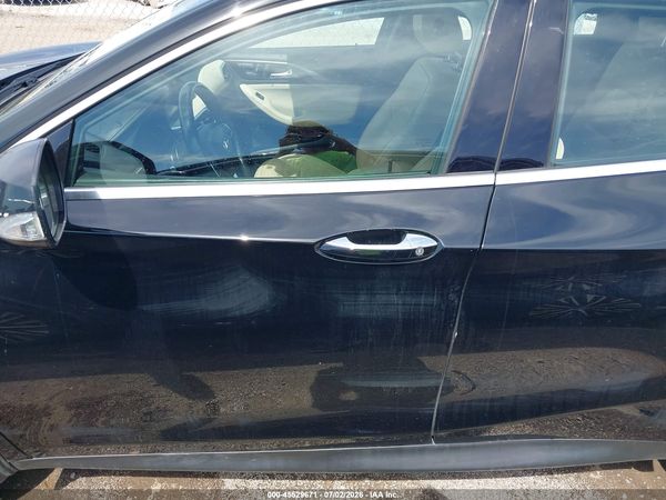2018 INFINITI QX30 PREMIUM