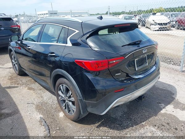 2018 INFINITI QX30 PREMIUM