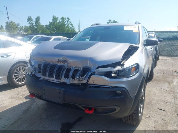 2019 JEEP CHEROKEE TRAILHAWK 4X4