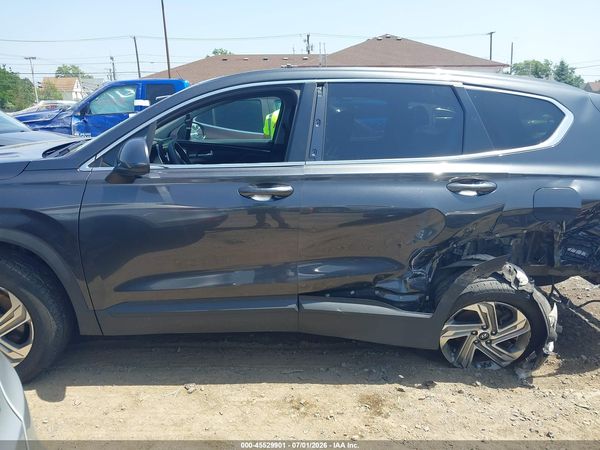 2022 HYUNDAI SANTA FE SE