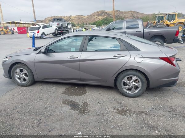 2023 HYUNDAI ELANTRA SE