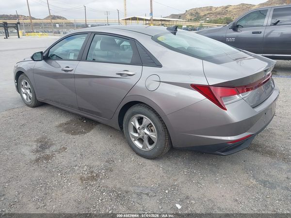 2023 HYUNDAI ELANTRA SE