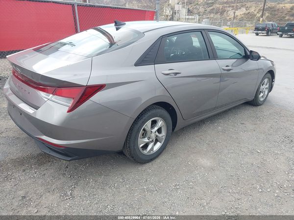 2023 HYUNDAI ELANTRA SE