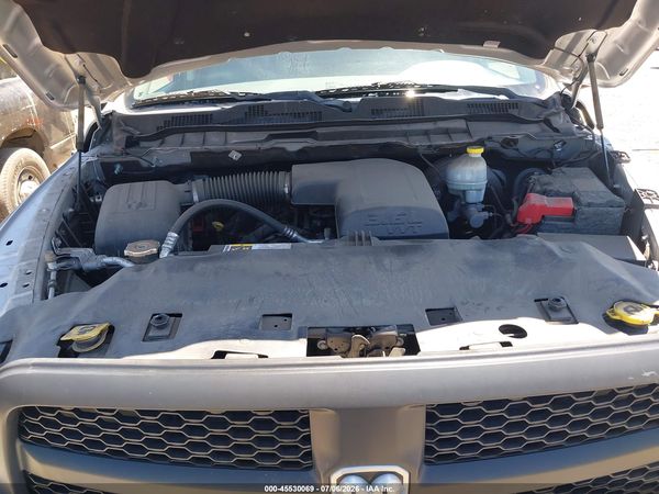 2016 RAM 1500 ST