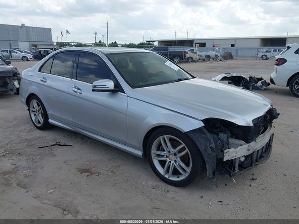 2014 MERCEDES-BENZ C 250 SPORT