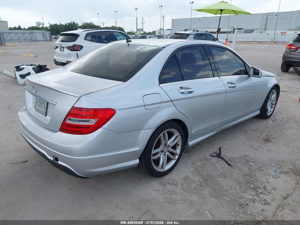 2014 MERCEDES-BENZ C 250 SPORT