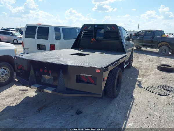 2019 RAM 3500 CHASSIS TRADESMAN/SLT