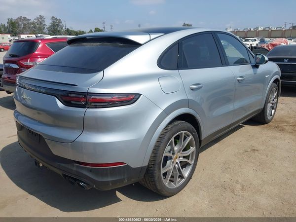 2022 PORSCHE CAYENNE E-HYBRID COUPE PLATINUM EDITION