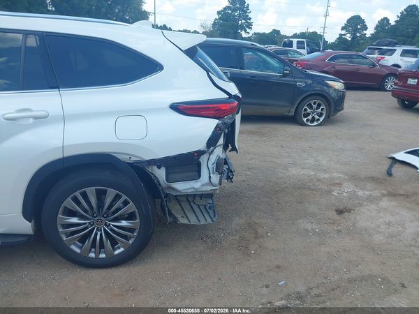 2021 TOYOTA HIGHLANDER HYBRID PLATINUM